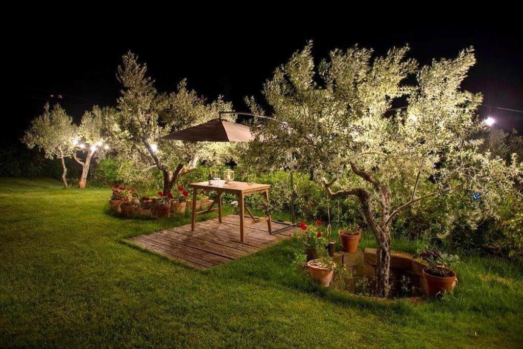 Giuliveto Bed And Breakfast Foligno Exterior foto